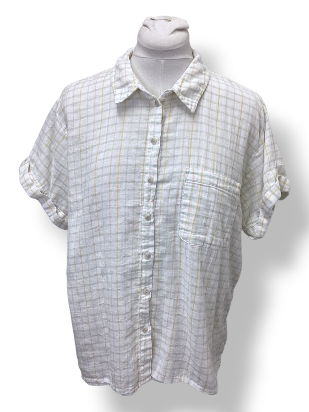 Universal Thread Women’s Button Down Plaid Summer Cotton Shirt, White, XL